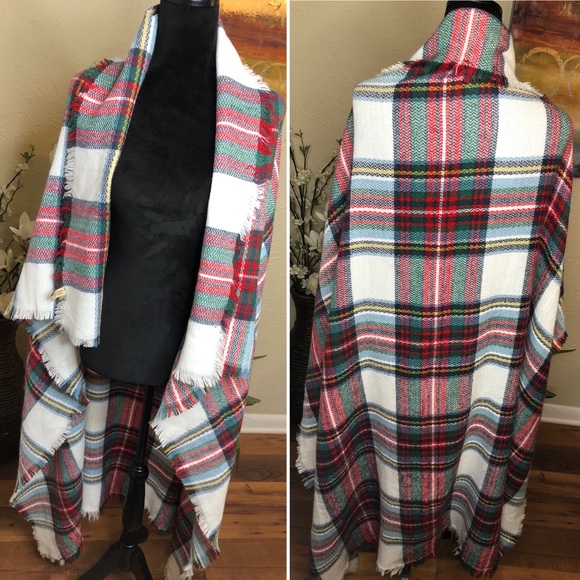 Multi Plaid Flannel Blanket Scarf Red Green Blue 100% Acrylic - Picture 3 of 11